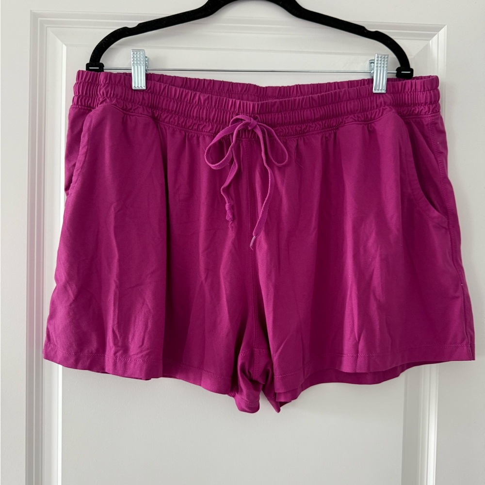 Reel Legends Women's Magenta Athletic Shorts